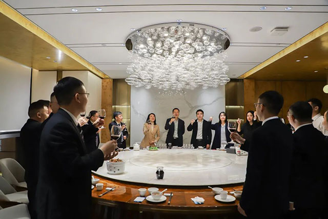 年会回首 | “三十而立，，，，，，，踔厉前行”2022年度壹定发集团治理职员联欢晚会圆满举行!